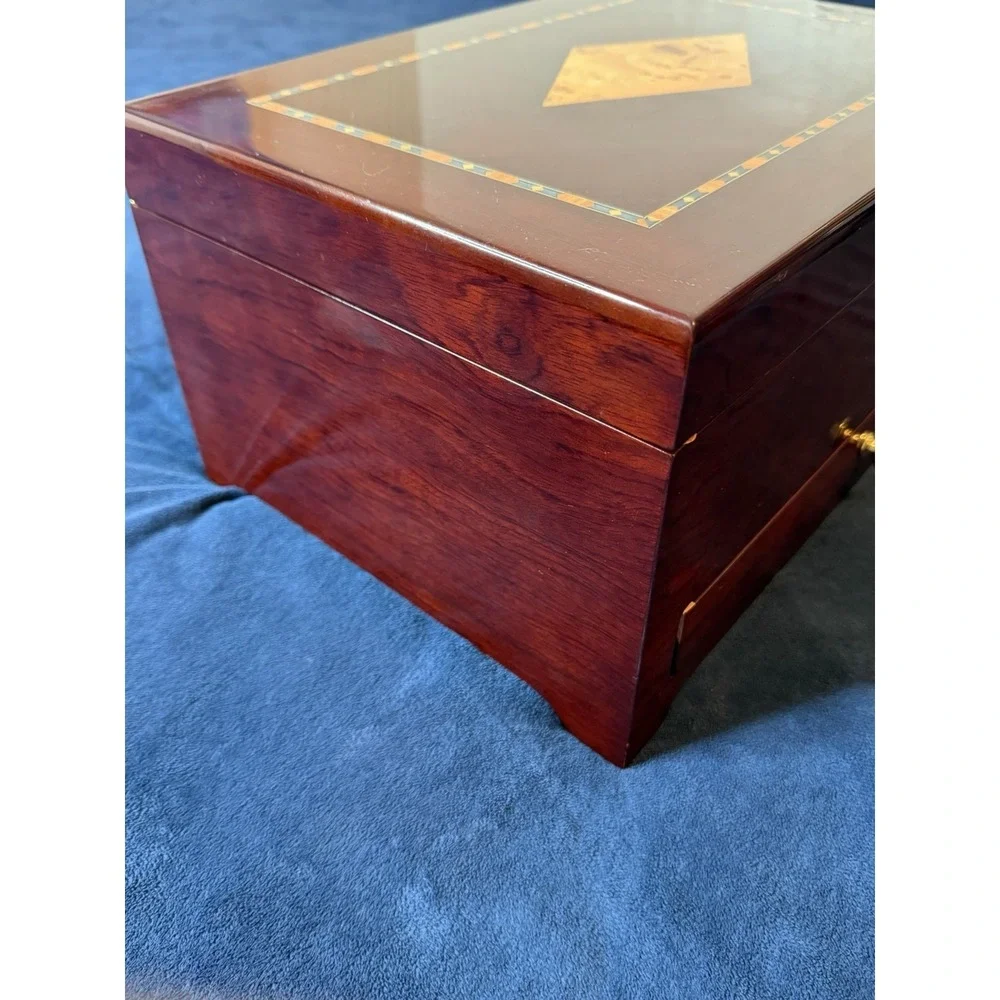 Unbranded vintage mahogany